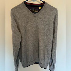 Robert Graham Size L Classic Fit Grey Wool V-Neck Sweater